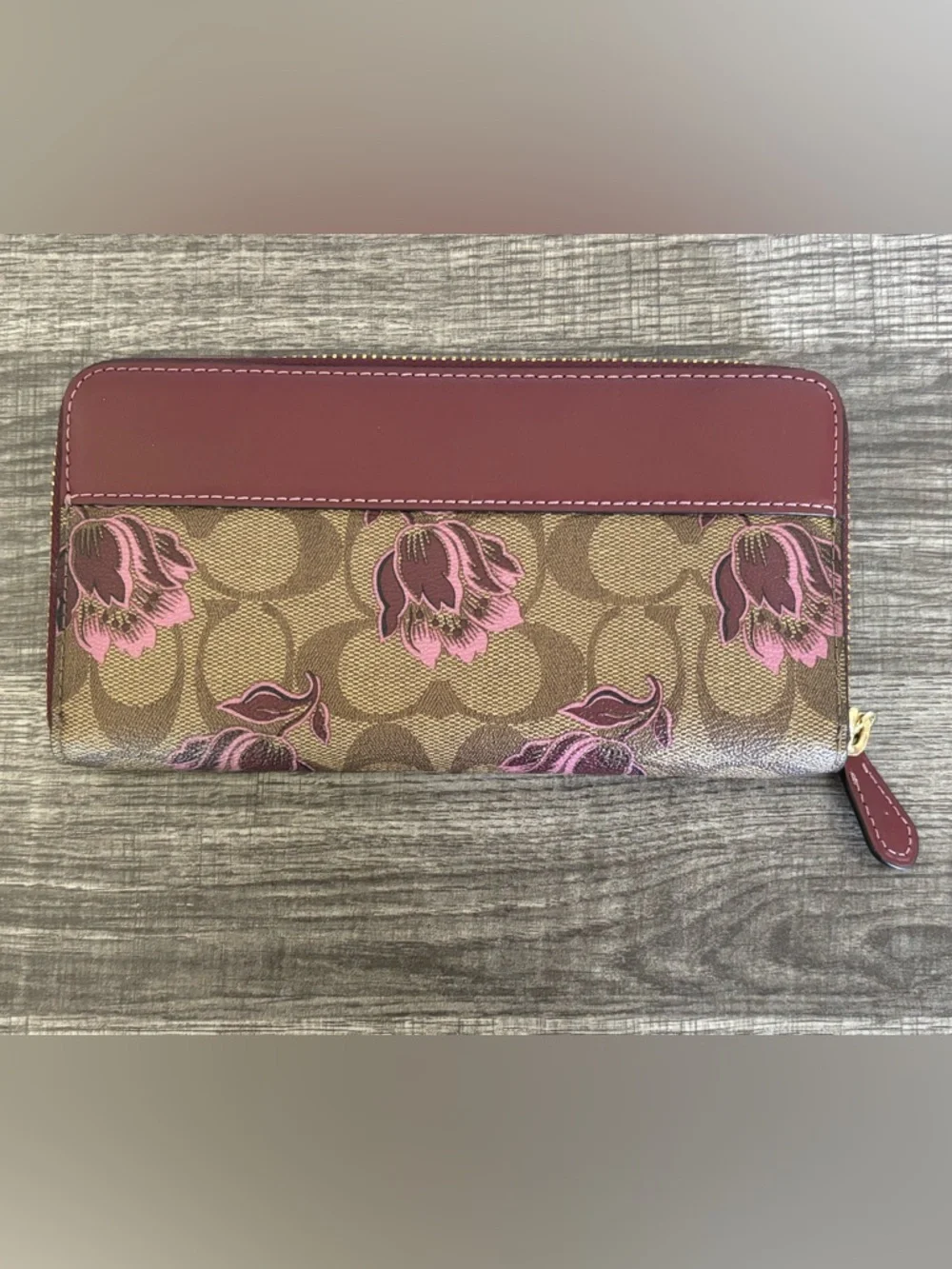 Coach Accordion Zip Wallet in Signature Canvas with Desert Tulip Print - Picture 6 of 14